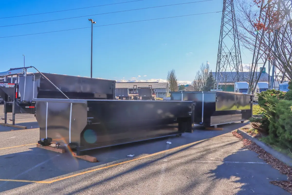 Roll-off dumpster ready for waste disposal at job site for 40 Yard Dumpster Rental in Pontiac